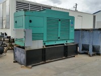 Low Hour Cummins 400kW Generator Set